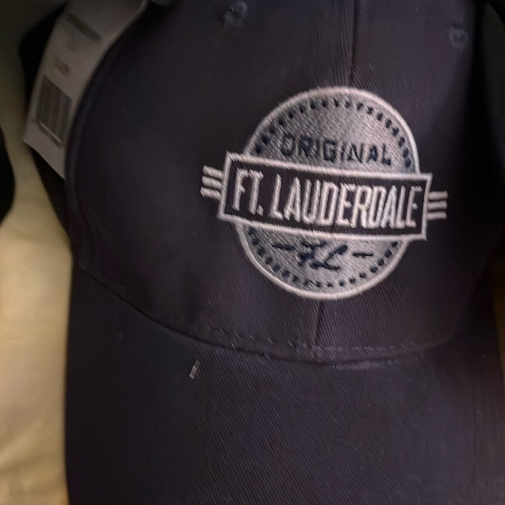 Caps - Picture 2 of 6